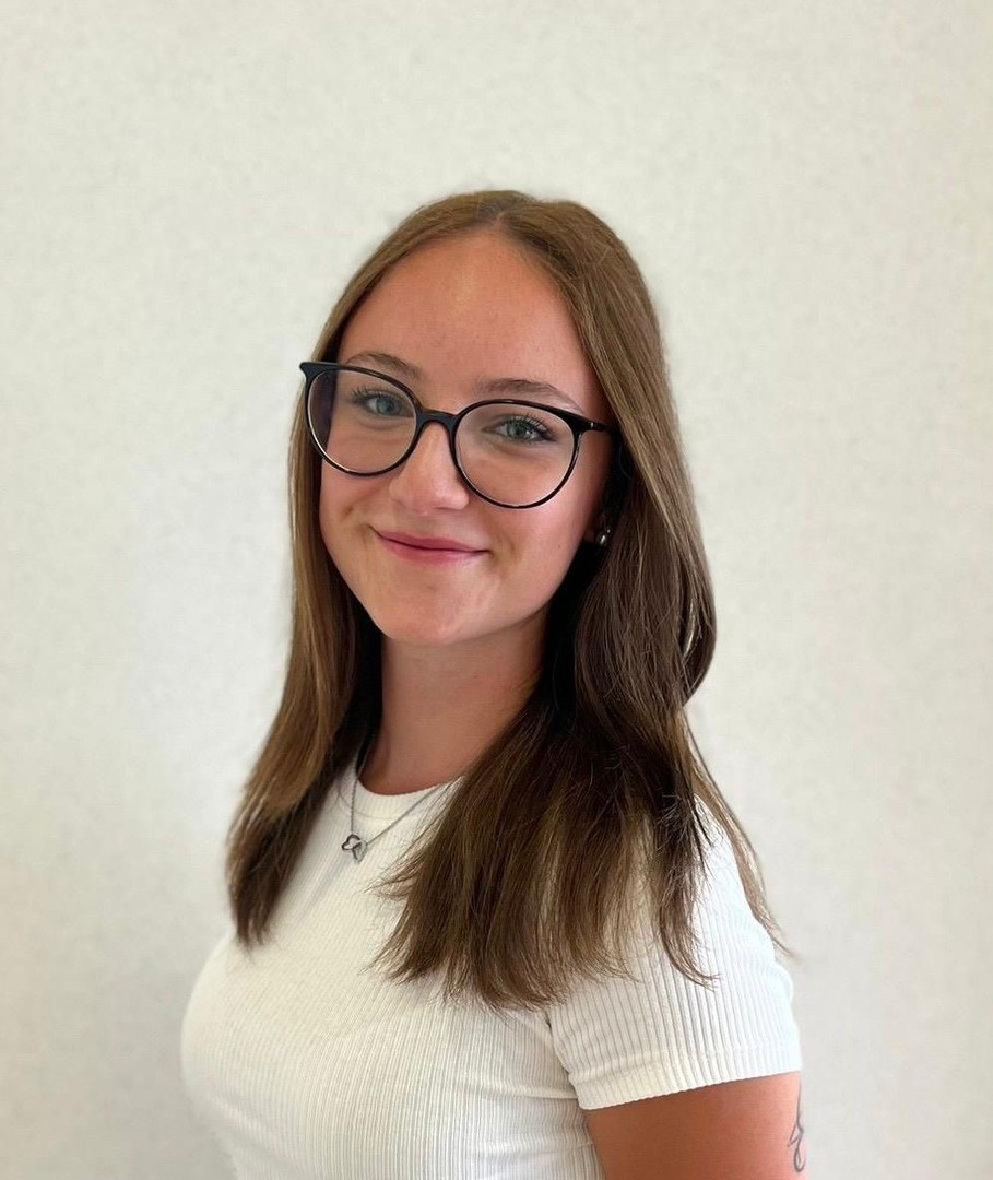 Trainerin 1 Mittleres Tanzmariechen