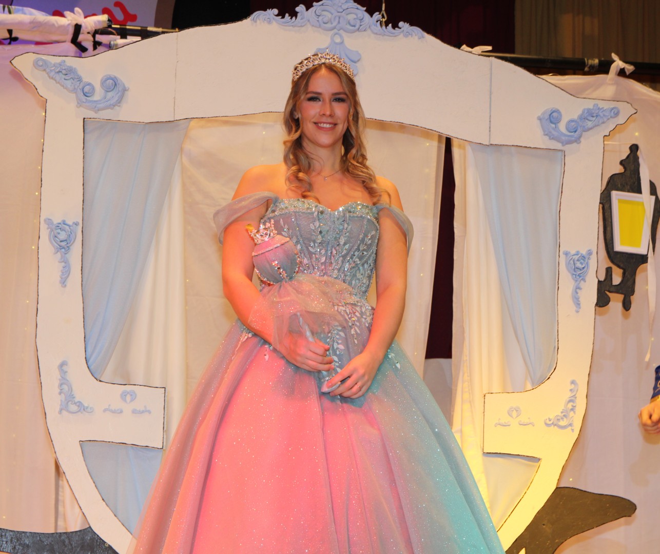 Aktuelle Prinzessin des Narrenbund Schellau